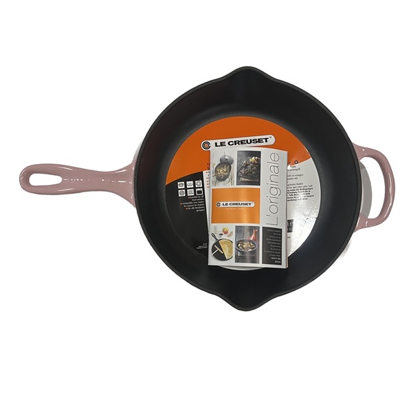 Le Creuset Signature Skillet Frypan Chiffon Pink Bonbon Hibiscus 10 1/4” - Picture 3 of 4
